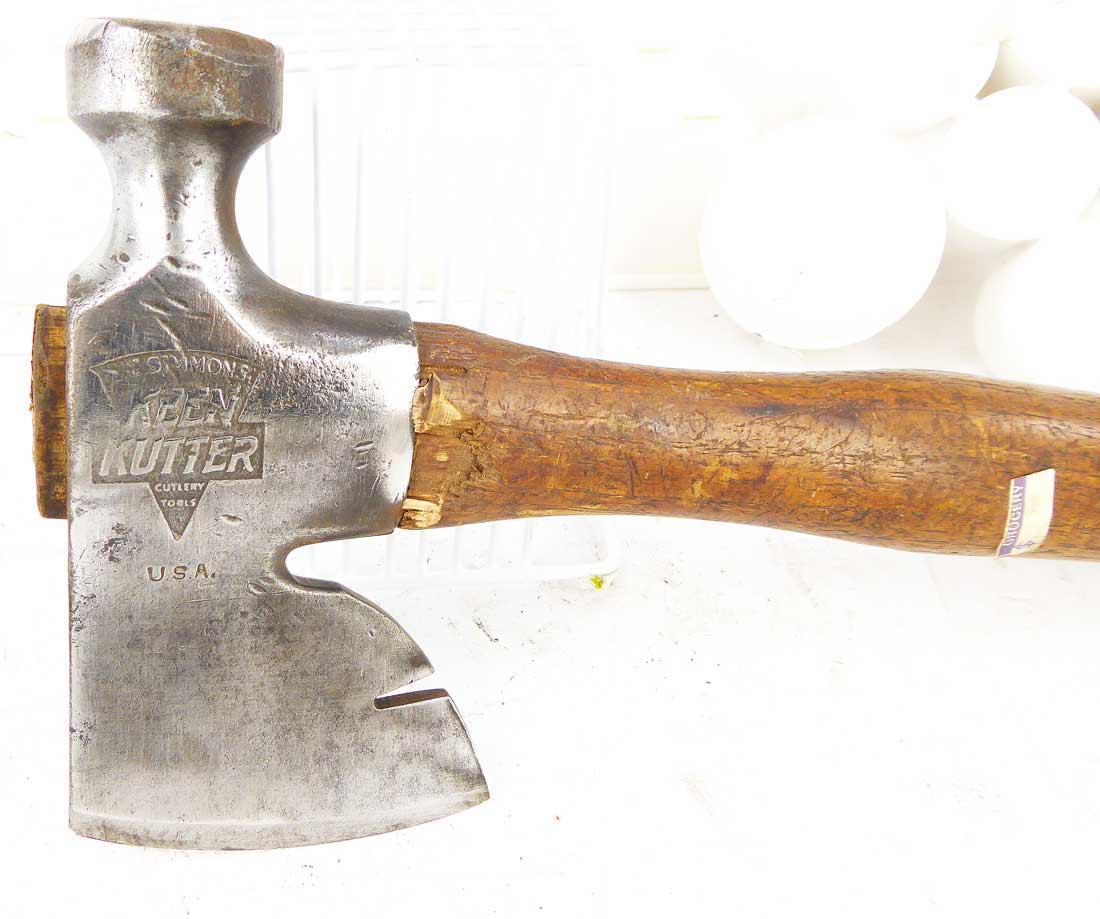 Keenkutter Embossed Hatchet With Hammer Head. - Tool Exchange