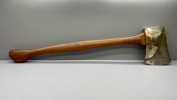 Kelly 4 Pound Axe With A 4 1/2" Edge Awesome well fitted shaped handle 28" Long in Good Condition